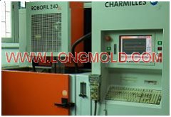 Plastic injection mold - wire cut